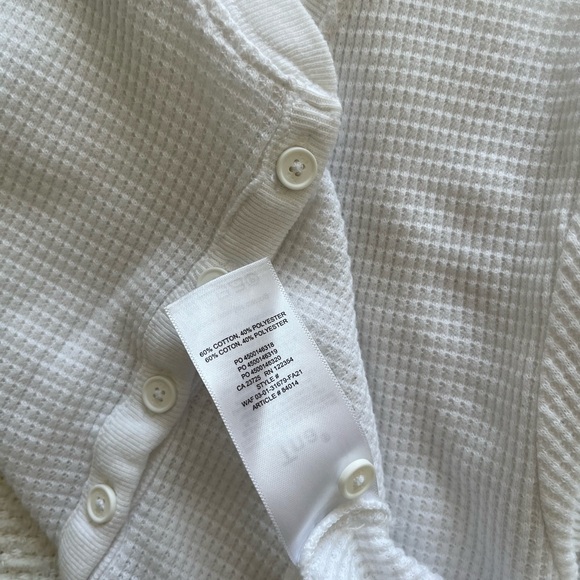 Aritzia TNA waffle long sleeve henly - Picture 6 of 6